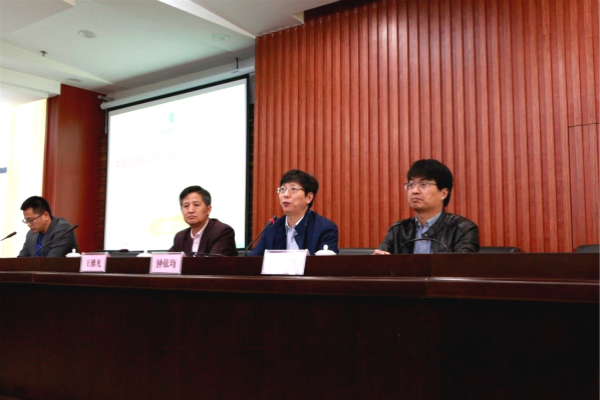 http://news.zjnu.edu.cn/_upload/article/images/e1/18/d85ccabf445a95eeb5e6d5dc66ca/d84a778b-6055-4051-affa-4ff95c209ba4.jpg